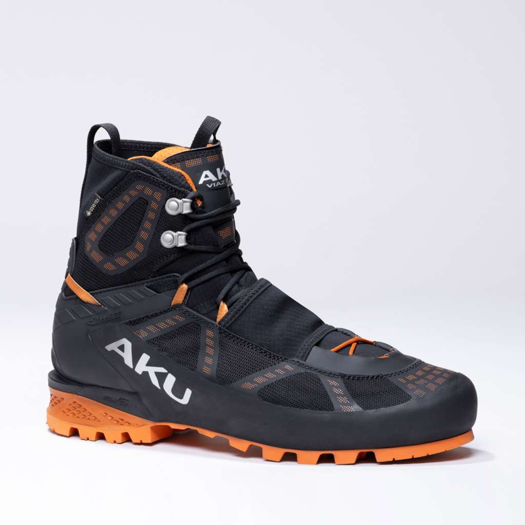 scarponi da alpinismo per uomo